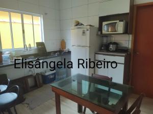 Casa com piscina luz do luar