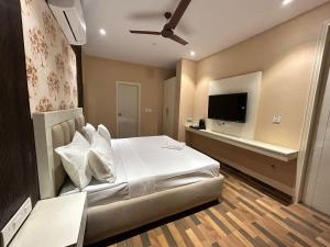 Hotel Ginger Plaza By ASPL