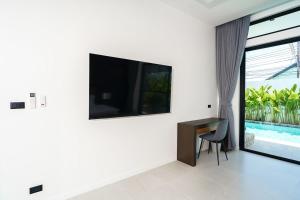 Alex Villa by G Estate Phuket