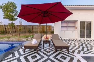 The Krishna Farm Pet-friendly 2-BHK Farmhouse With Private Pool, Jacuzzis & Garden