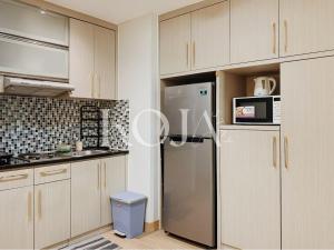 Warm & Luxurious 2 Bedroom U-Residence Karawaci