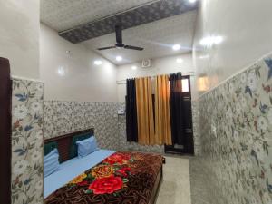 Goswami Home Stay Near Banke Bihari Temple, Vrindavan By HRG Hotels in Mathura Vrindavan