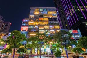 1BR on Nguyen Hue Walking Street Bitexco