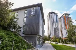 Hotel Grad - 卢卡维卡