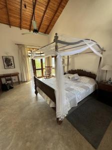 Eagles Falls Villa