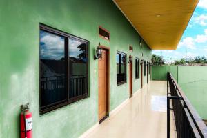 RedDoorz at Trans Hotel Cilegon