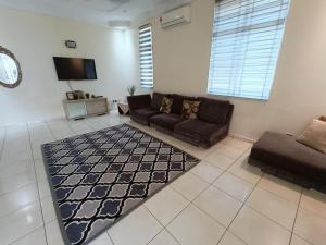 ROSHUS HOMESTAY MELAKA