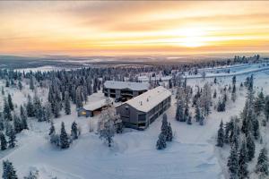 AuroraLevi Suites Utsuvaara Northern Lights Retreat, Ski-In-out, 2 ski pass included to price