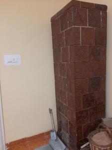 Апартаменти в будинку біля басейну