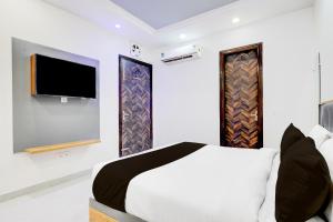 Hotel O Royal Palace