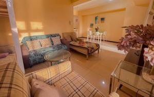 Radiance Manila bay 2 br & 3 bath