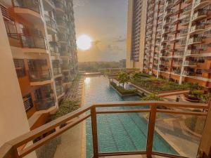 Radiance Manila bay 2 br & 3 bath