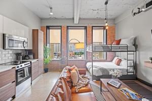 Downtown Dallas Stay with Pool, Theater & Game Room