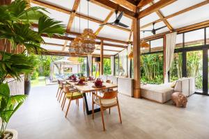 Villa Sebelah by Optimum Bali Villas