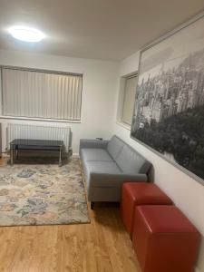 Double bedroom bungalow near Birmingham Airport, NEC,HS2,JLR & Town centres in Solihull