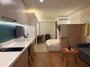 Cloudy studio type flat in Mandaue city