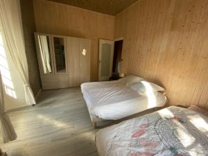 Le Colombier dAntan 300 m2 avec Piscine couverte chauffée