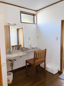 川辺-KAWABE-BBQ-川遊び-fishing