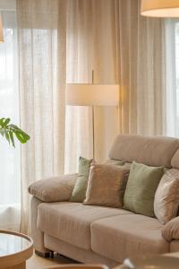Acqua Residences-Luxury green Oasis & Sea View