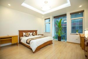 Sumitomo 3 Apartment for Japanese at 535 Kim Ma