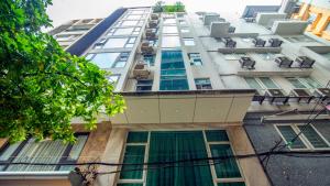 Sumitomo 3 Apartment for Japanese at 535 Kim Ma