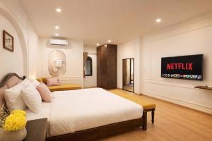 Laverne Boutique - 03 Huỳnh Khương Ninh