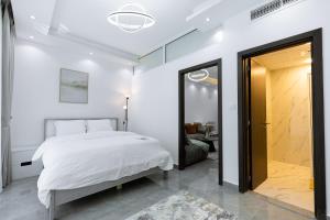 Dubai Marina - 1BHK Apartment near Dubai Metro