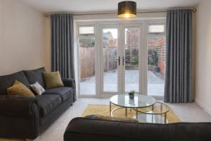 3 Double Bed House Bedford