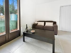 T2 moderne, lumineux avec extérieur privatif RDC