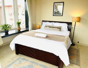 Aube - Brand New Premium 2 BHK with Swimming Pool