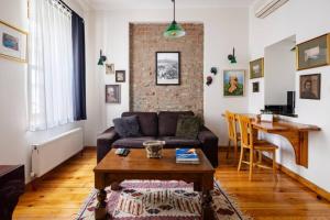 Authentic Galata Tower Central 2BD2Bath Home #411