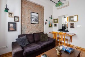 Authentic Galata Tower Central 2BD2Bath Home #411