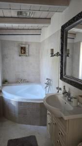 Kristály Pihenőház