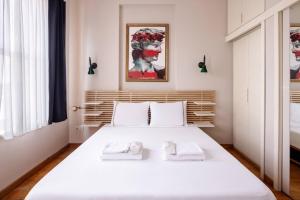 Cool Authentic 2BD2Bath Galata Tower Home! #413