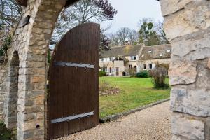 Le Clos dOrgemont, 6 Suites and Garden, 14 people