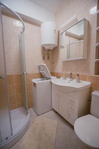 Vibrant & Cozy - A Colorful Bratislava Base