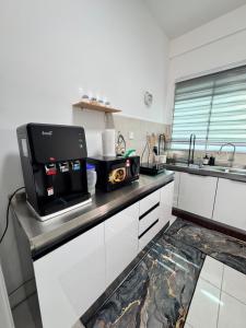 Zalins CozyHome 3BR - Double Storey Terrace