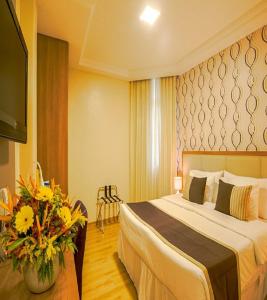 Hotel The Canvas International Near Delhi Airport