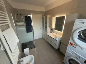 Garden Apartment- Near Lake Como