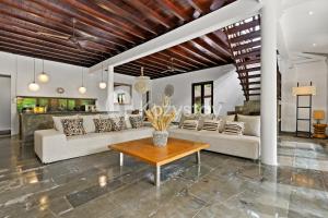 Sozo Villa by Kozystay - Umalas