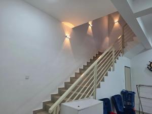 Layangkasa Pool Homestay