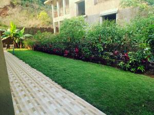 Nature lake view farmhouse & camping