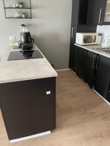 Cozy Shared Flat in Heart of Iceland near airport