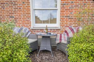 2 Bed in Blythburgh oc-wag2