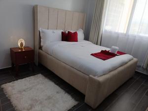 Weber Generations 2 bedrooms Accommodation -R & R Cozy Homes