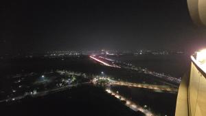 The mirror maze by Luxury loft