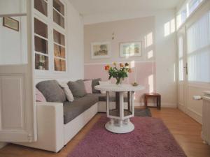 Kapitänshaus Josame Fewo 2, nur 350 m zum Strand