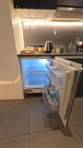 Mirror Magic by Luxury Loft