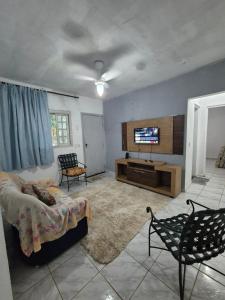 CASA EM BERTIOGA PERTO DA PRAIA