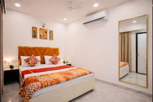 Paradise stays near golden temple